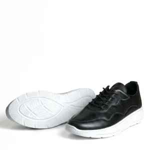 Eleganter Herrenschuh aus echtem Leder