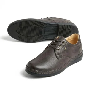 Eleganter Herrenschuh aus echtem Leder